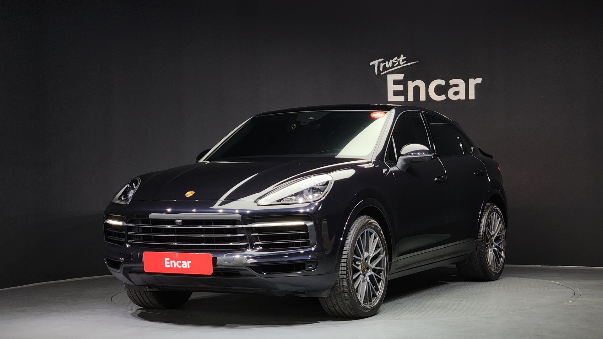 PORSCHE CAYENNE - View 1