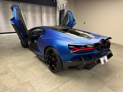 LAMBORGHINI REVUELTO - 8