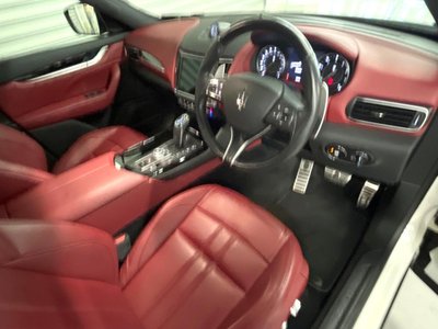 صورة 10 لـ 2021 Maserati LEVANTE