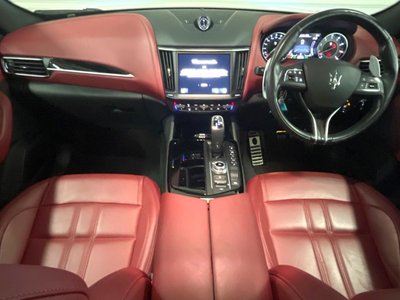 صورة 4 لـ 2021 Maserati LEVANTE