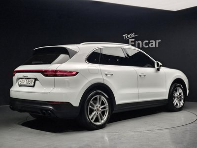 PORSCHE CAYENNE - 3