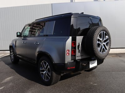 LAND ROVER DEFENDER - 5