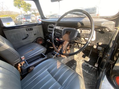 TOYOTA LAND CRUISER 40 - 8