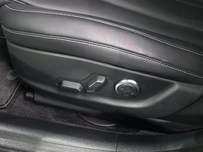 2022 Genesis G80 (RG3) thumbnail 31