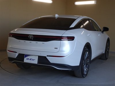 TOYOTA CROWN CROSSOVER - 3