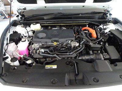 TOYOTA CROWN CROSSOVER - 9