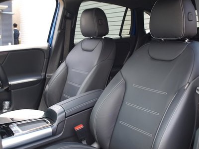صورة 9 لـ 2025 Mercedes-BENZ GLA