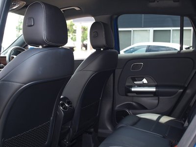 صورة 8 لـ 2025 Mercedes-BENZ GLA
