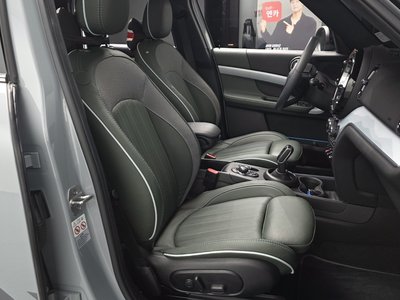 MINI COUNTRYMAN - 10