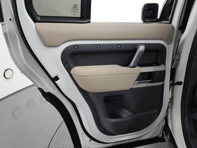 2021 LAND Rover DEFENDER — миниатюра 15