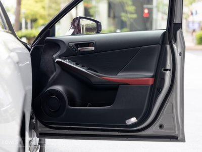 2025 Lexus IS — миниатюра 59