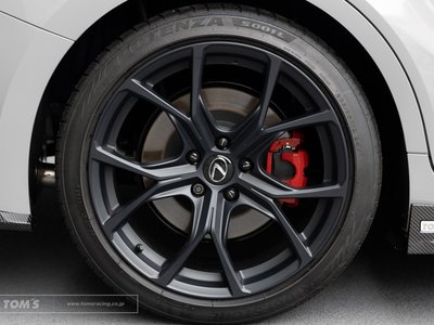 2025 Lexus IS — миниатюра 30