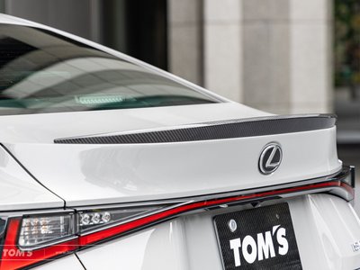 2025 Lexus IS — миниатюра 23