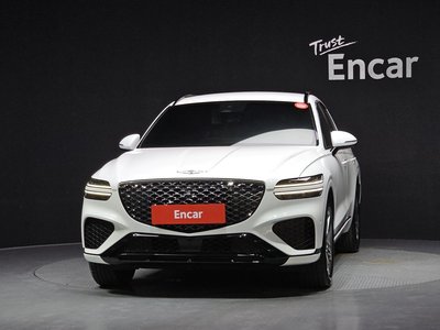 2021 Genesis GV70 photo 2