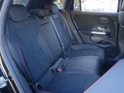 MERCEDES-BENZ EQA - 9