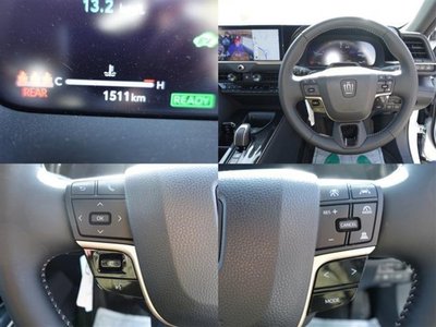 TOYOTA CROWN ESTATE - 8