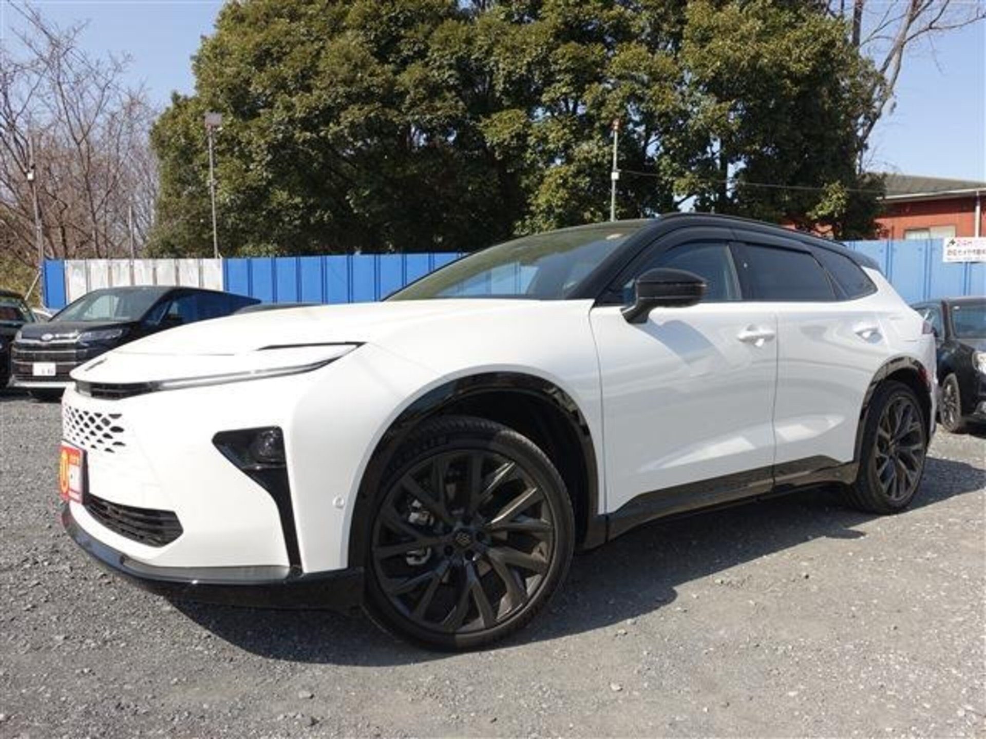 TOYOTA CROWN ESTATE - View 1