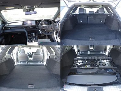 TOYOTA CROWN ESTATE - 7