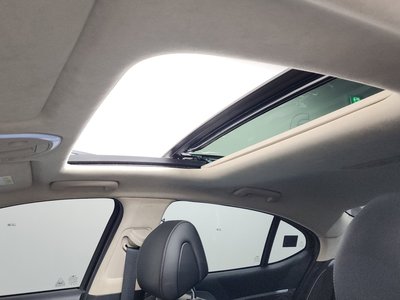 2021 Genesis THE NEW G70 缩略图 24