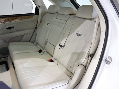 2023 Bentley BENTAYGA 照片 7