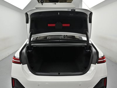 2025 BMW 5 SERIES — миниатюра 20