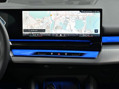 2025 BMW 5 SERIES — миниатюра 14
