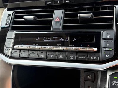 TOYOTA LAND CRUISER 300 - 4