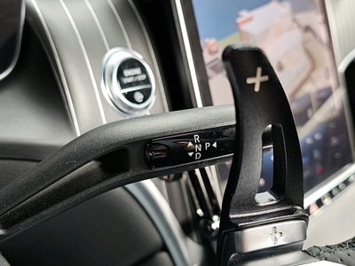 MERCEDES-BENZ GLC - 9