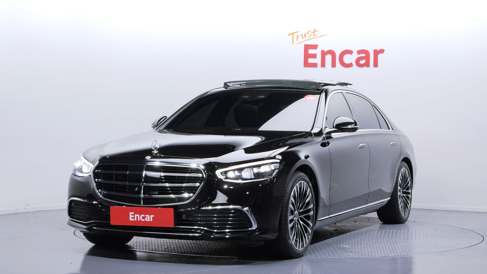 MERCEDES-BENZ S-CLASS - View 1