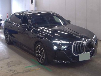 2025 BMW 7 SERIES photo 1