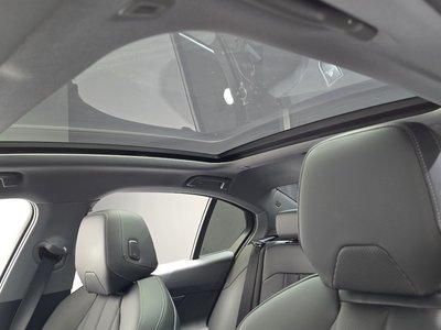 2026 BMW 5 SERIES 缩略图 21