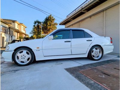 MERCEDES-BENZ C-CLASS - 9