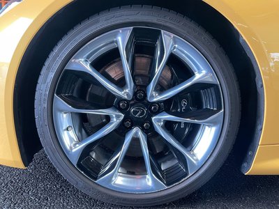 2017 Lexus LC — миниатюра 58