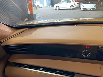2017 Lexus LC — миниатюра 47