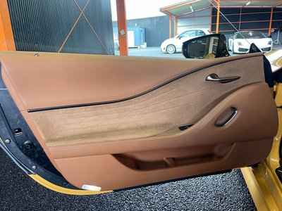 2017 Lexus LC — миниатюра 34