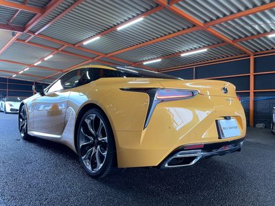 2017 Lexus LC — миниатюра 14