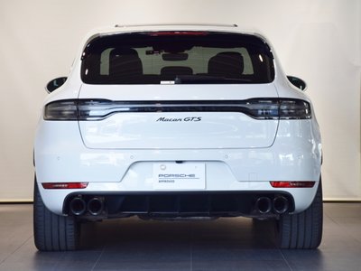 PORSCHE MACAN - 6