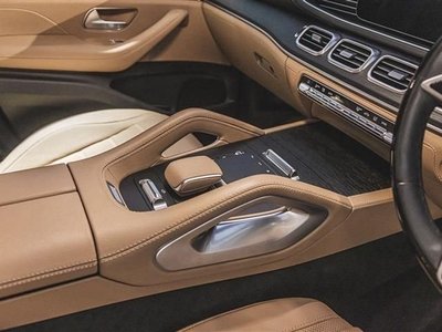 MERCEDES-BENZ GLS - 9