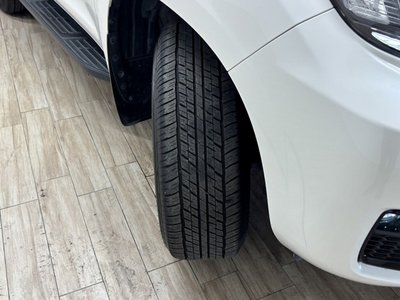 2021 Toyota LAND CRUISER PRADO — миниатюра 25