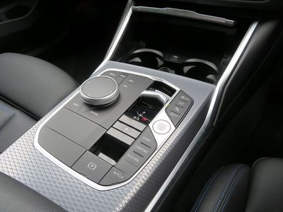 2024 BMW 3 SERIES TOURING — миниатюра 22