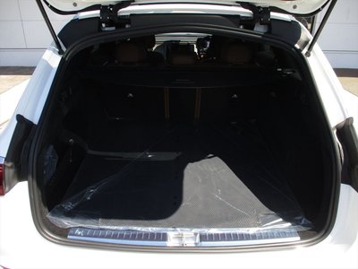 MERCEDES-BENZ E-CLASS - 9
