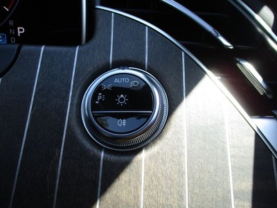 صورة مصغرة 32 لـ 2025 Mercedes-BENZ E-CLASS