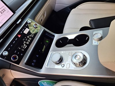 GENESIS GV80 - 10