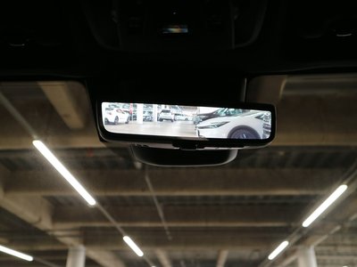 TOYOTA CROWN CROSSOVER - 3