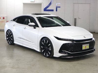 TOYOTA CROWN CROSSOVER - 8