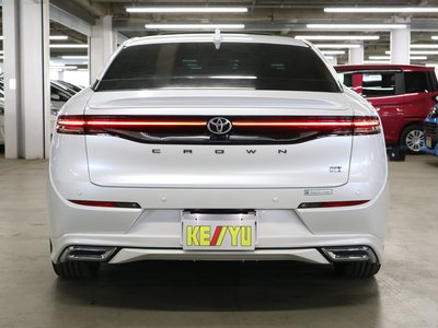 TOYOTA CROWN CROSSOVER - 10