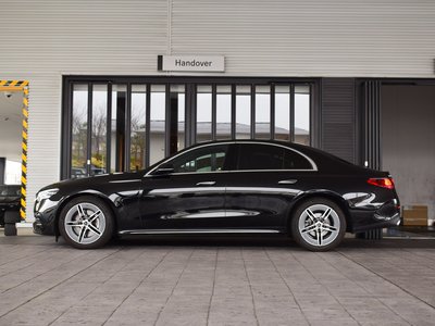 MERCEDES-BENZ E-CLASS - 10