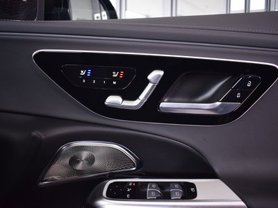 MERCEDES-BENZ E-CLASS - 5