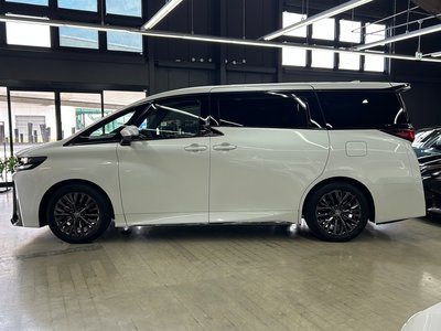 صورة مصغرة 12 لـ 2024 Toyota VELLFIRE