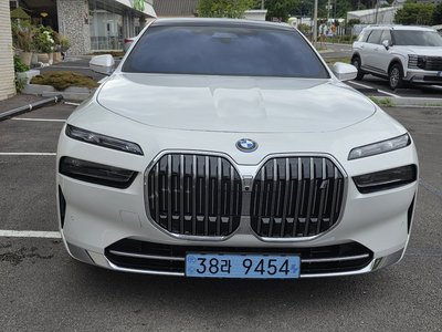 2026 BMW I7 照片 1